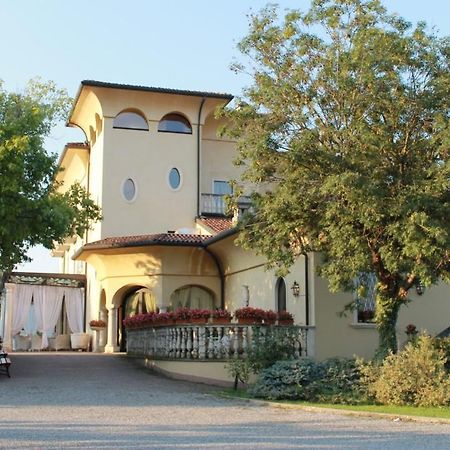Villa Belvedere 1849 Misano di Gera dʼAdda Dış mekan fotoğraf