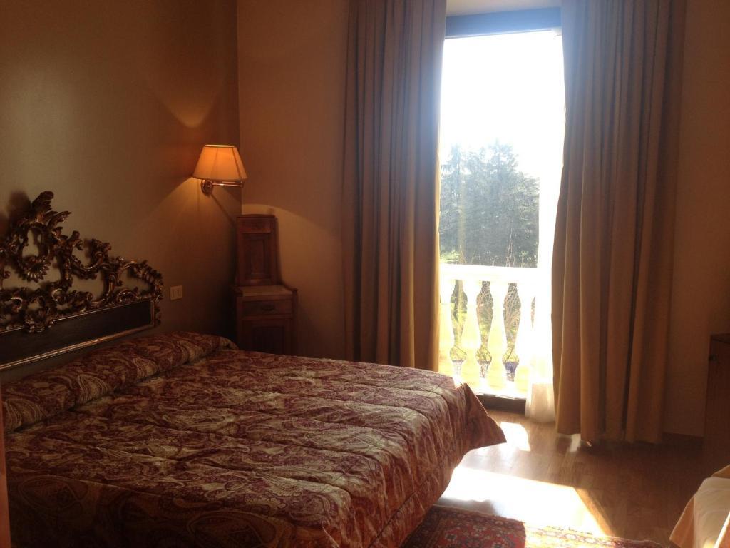 Villa Belvedere 1849 Misano di Gera dʼAdda Dış mekan fotoğraf